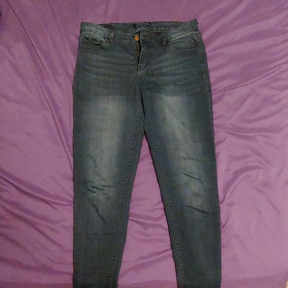 Blue Stretch Jeans